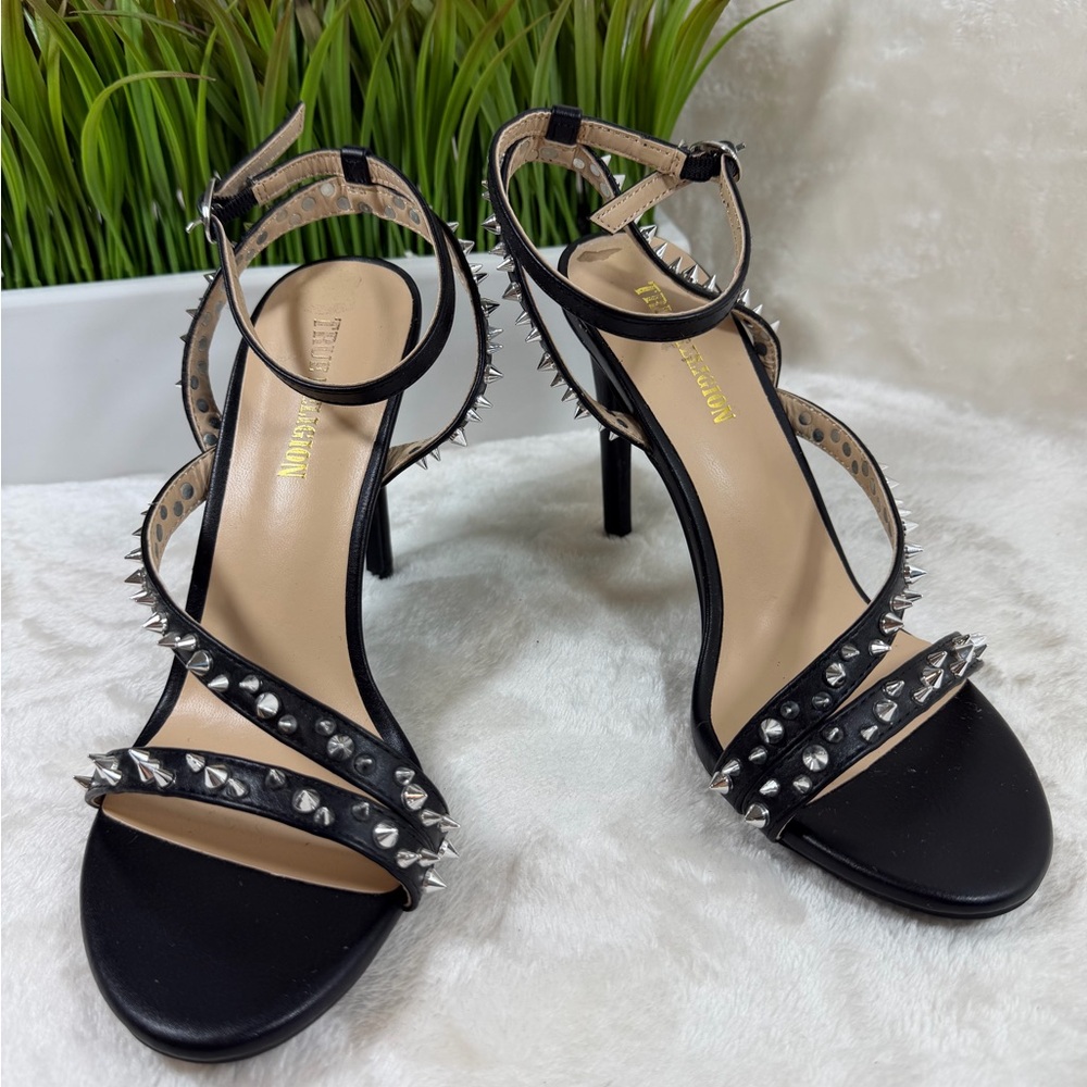 True Religion Black Studded Heels - Picture 5 of 8